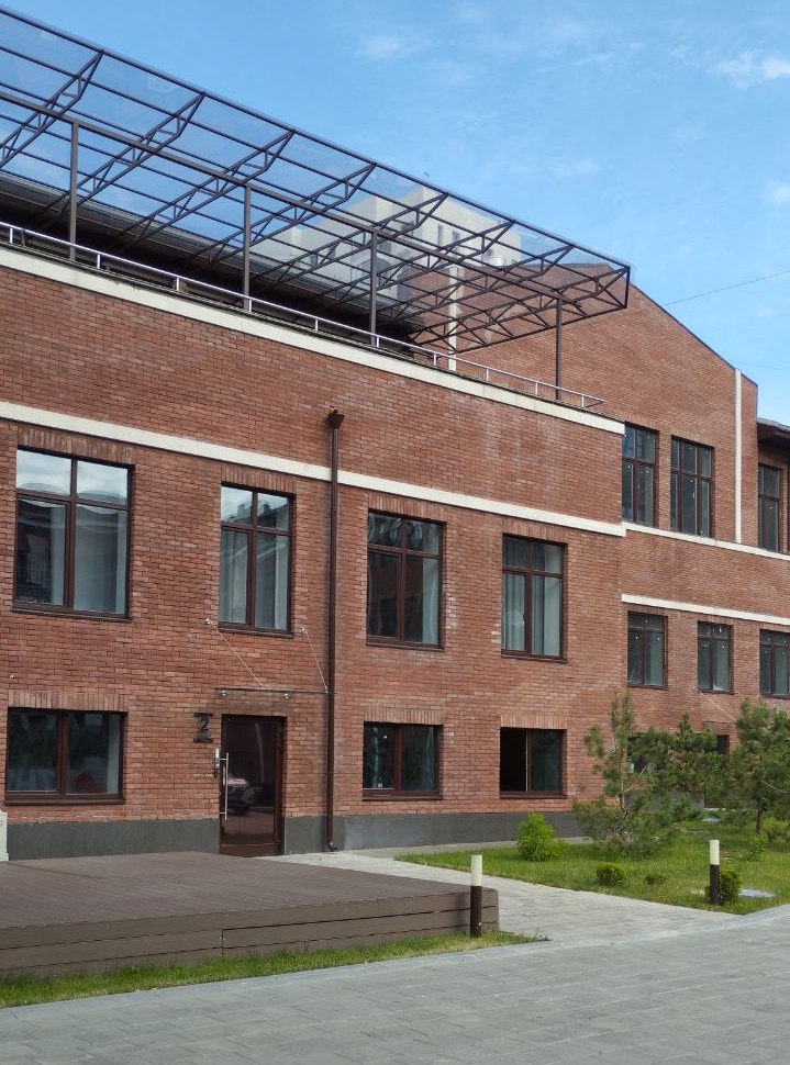 вход в офис ЦСК Восточный поток.jpg